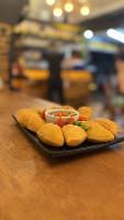 Pastel De Angu C/ Carne Seca E Requeijão (10 Pastéis)