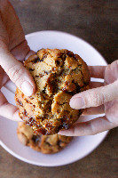 Cookie caramelo com castanha do Pará