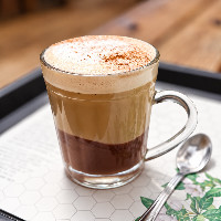 Capuccino com leite integral ou aveia