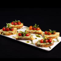 Bruschetta Tradicional (6un)