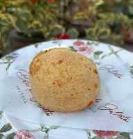 Pão de Queijo (Cheese Puffs)