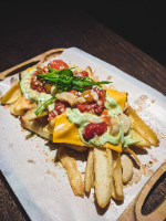 Canoa The Butcher com Queijo