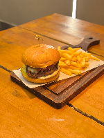 Combo Gorgonzola Burger + Fritas