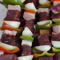 BROCHETE DE BOI