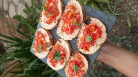 Bruschettas com tomates