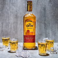 Tequila Jose Cuervo Ouro