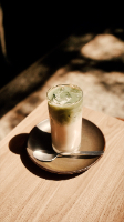 MATCHÁ ICED LATTE