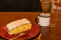 Bolo gelado de côco - fatia