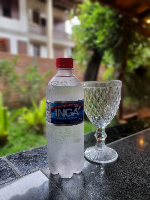 Água Mineral Com Gás