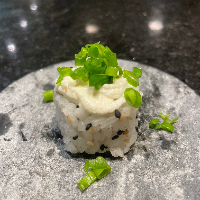 Uramaki de Salmão philadelphia - unidade