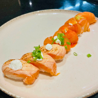 Niguiris de Salmão a lá carte