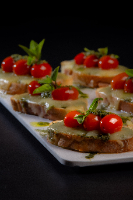 BRUSQUETAS TRADICIONAL(6 UNIDADES)