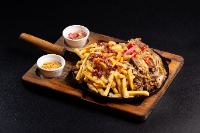 CONTRA FILÉ COM FRITAS, QUEIJO E BACON 400G