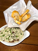 Filet mignon ao molho gorgozola