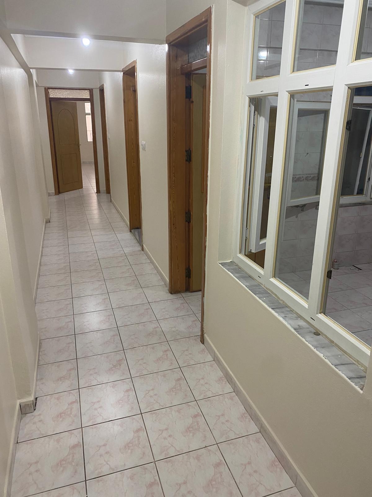 Samandağ Satılık Daire-Çarşı Merkezinde Geniş 3+1 197 M2