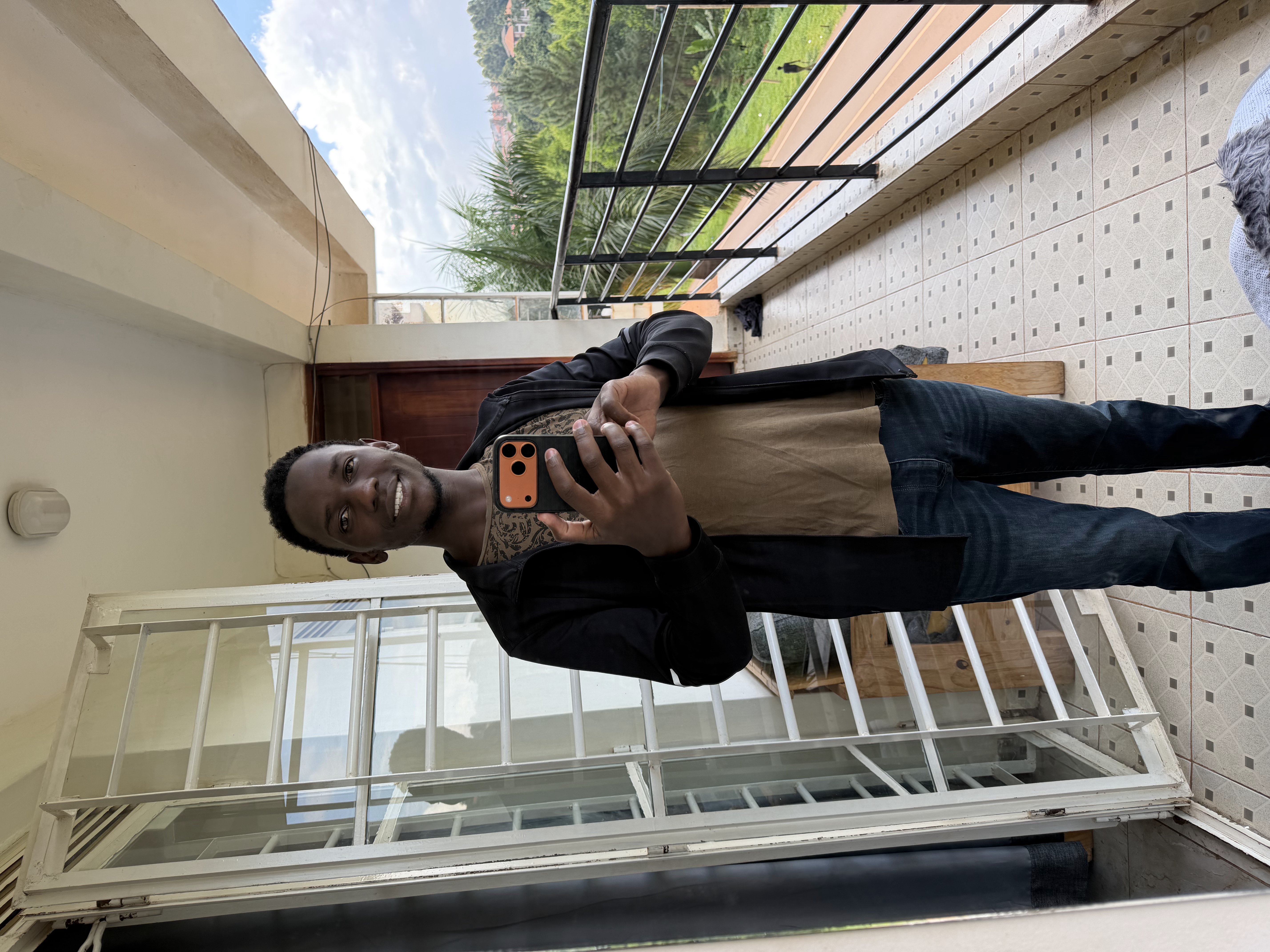Post image 1