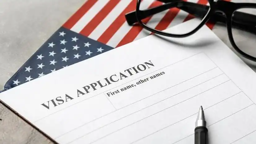 US H1B Visa Costs Spike 148%: Indian Students to Pay an Extra $250 Fee