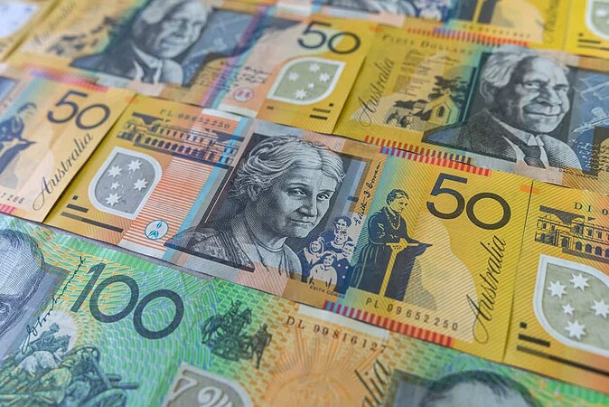 Australia Hikes Student Visa Fee to AUD2,000 ( ⁓INR 1.1 lakh)
