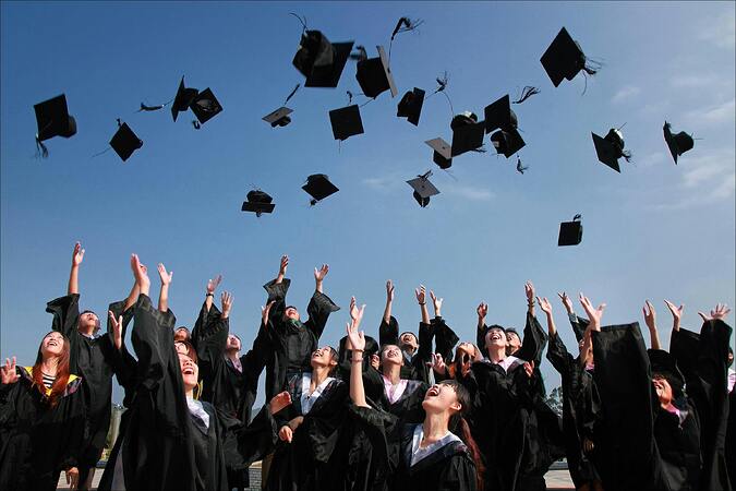 Canada Eases PGWP Rules for College Graduates