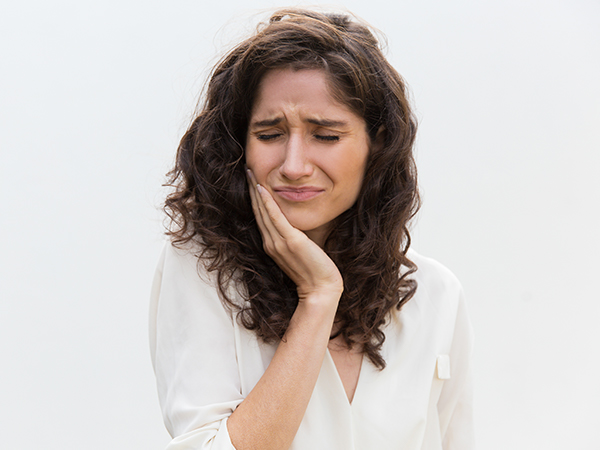woman missing tooth