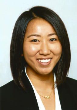 Dr Motomura at de Man & Höediono Dentistry