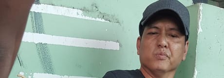 Hẹn hò online - Hình cover của Cong Ly