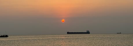 Hẹn hò online - Hình cover của giahaan