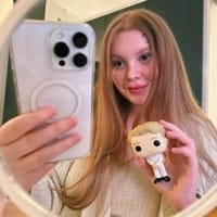 Avatar of user - Anna Sandra