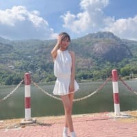 Avatar of user - Trương Nhi