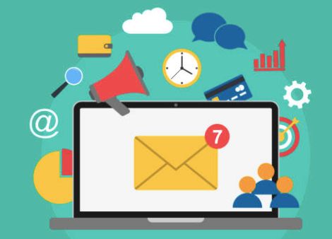 /how-to-nail-video-email-marketing-with-seasonal-email-campaigns-hbl3uoe feature image