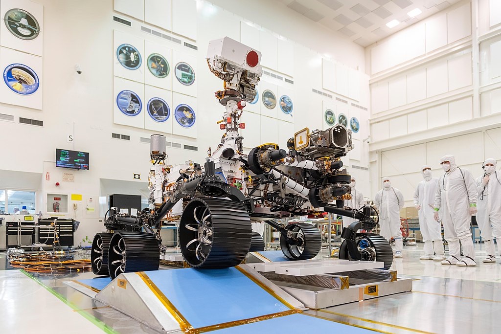 featured image - Everything You Need to Know About Nasa's Perseverance Rover