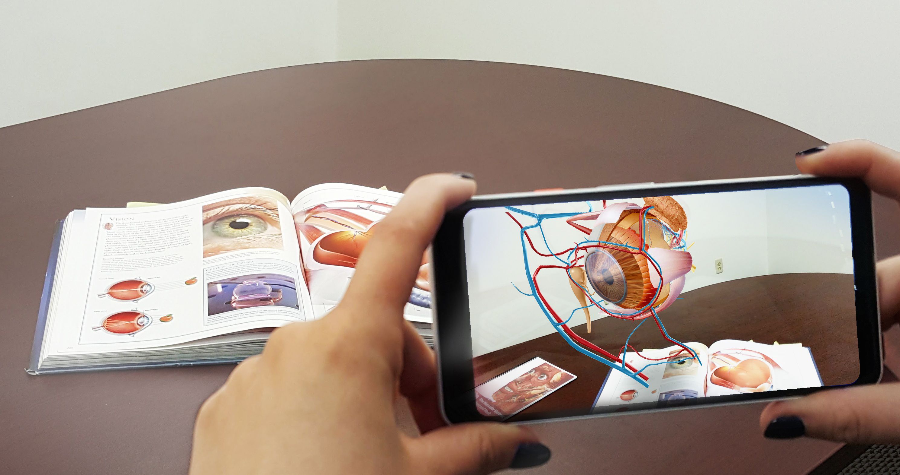 featured image - Augmented Reality in Education: The New Necessity During a Pandemic