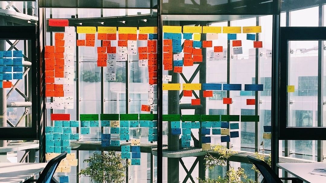 featured image - How to Use Story Mapping to Define MVP Requirements and Align Teams