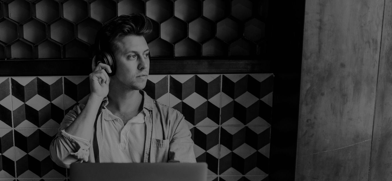 featured image - An Introduction to 4 Types of Audio Classification