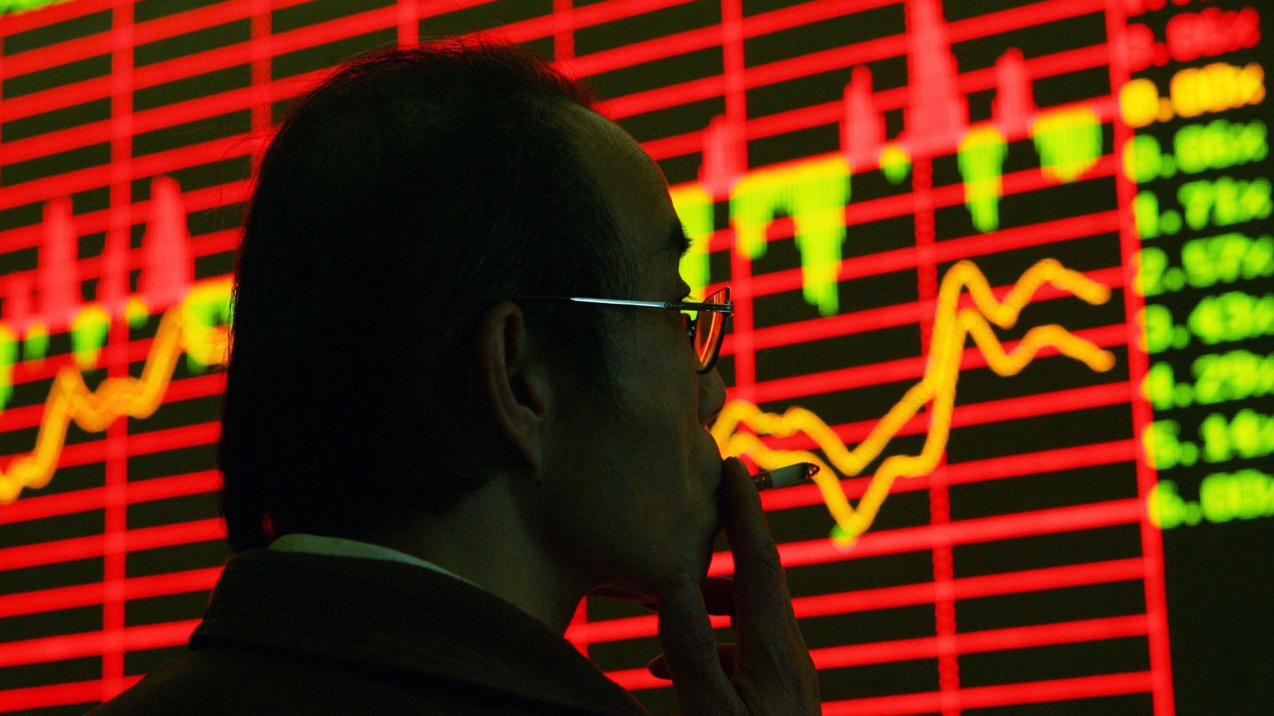 featured image - The Ultimate Guide to Listing at Crypto Exchanges