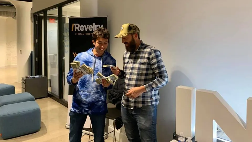 /being-a-student-founder-aint-easy-6l173yps feature image