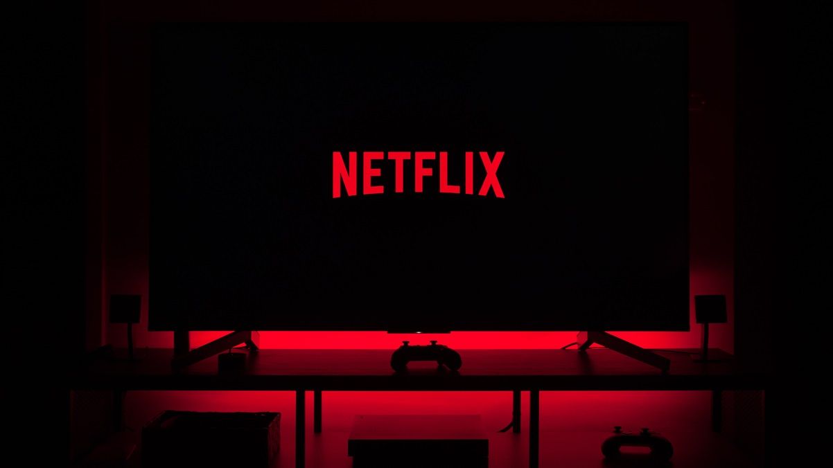 /internet-region-hopping-your-way-to-the-american-version-of-the-netflix-library-pk803zvo feature image