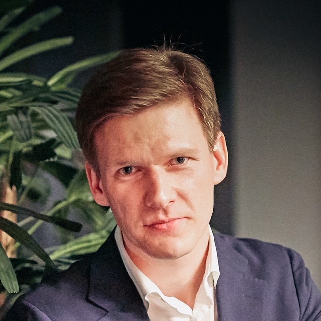 Author profile picture