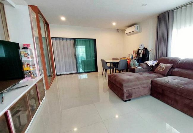Property 4