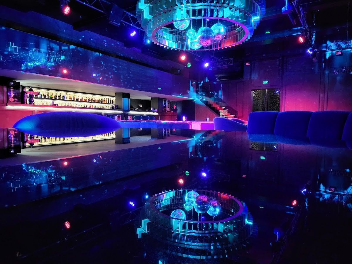 IKRA Restaurant & Club photo 4