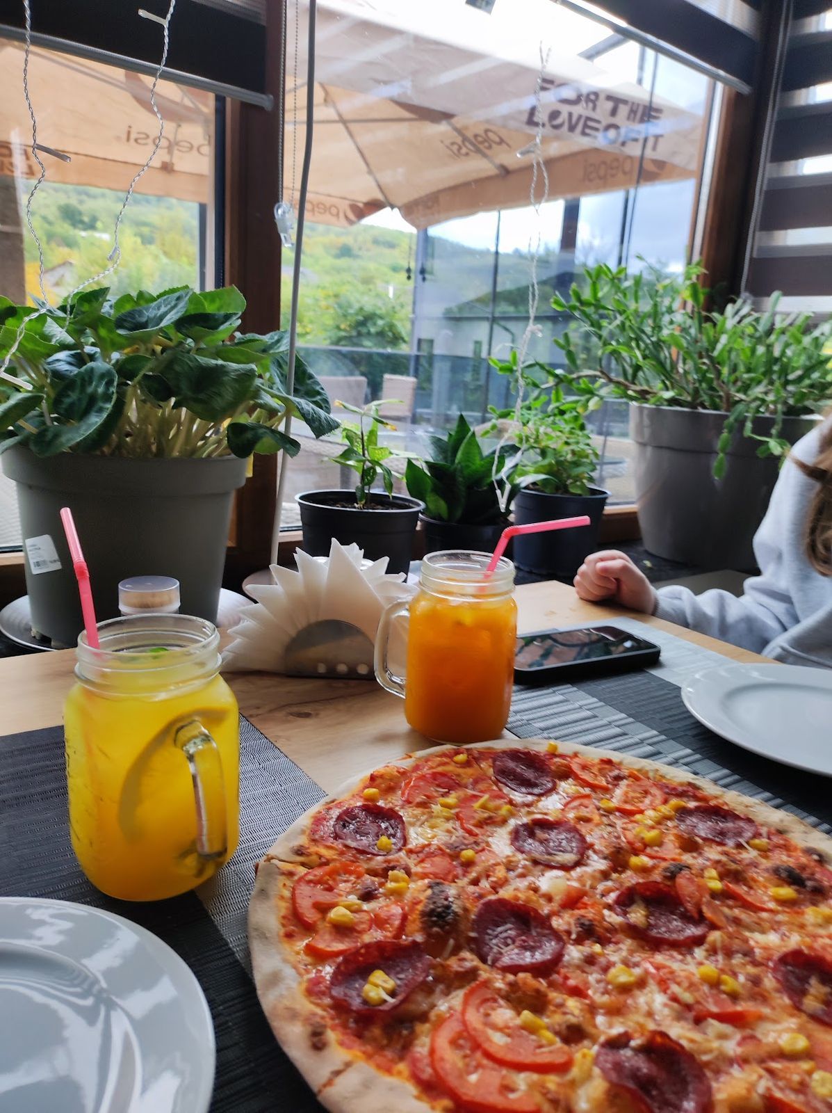 Golden Pizza photo 1