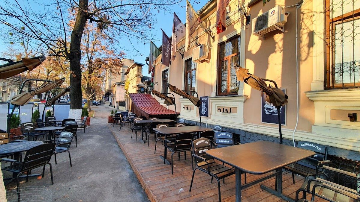 Brother's Pub