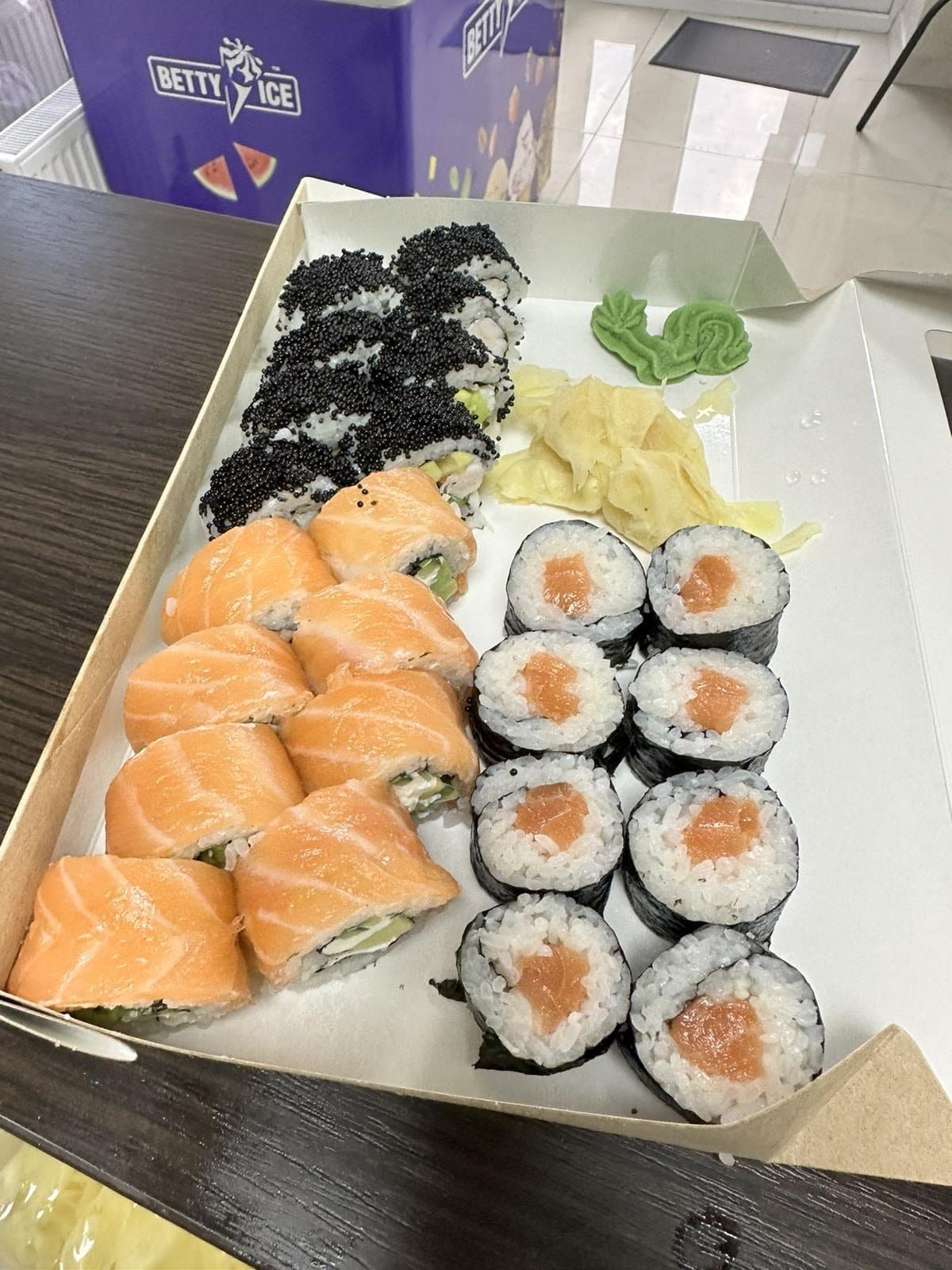 Shibuya Sushi photo 3