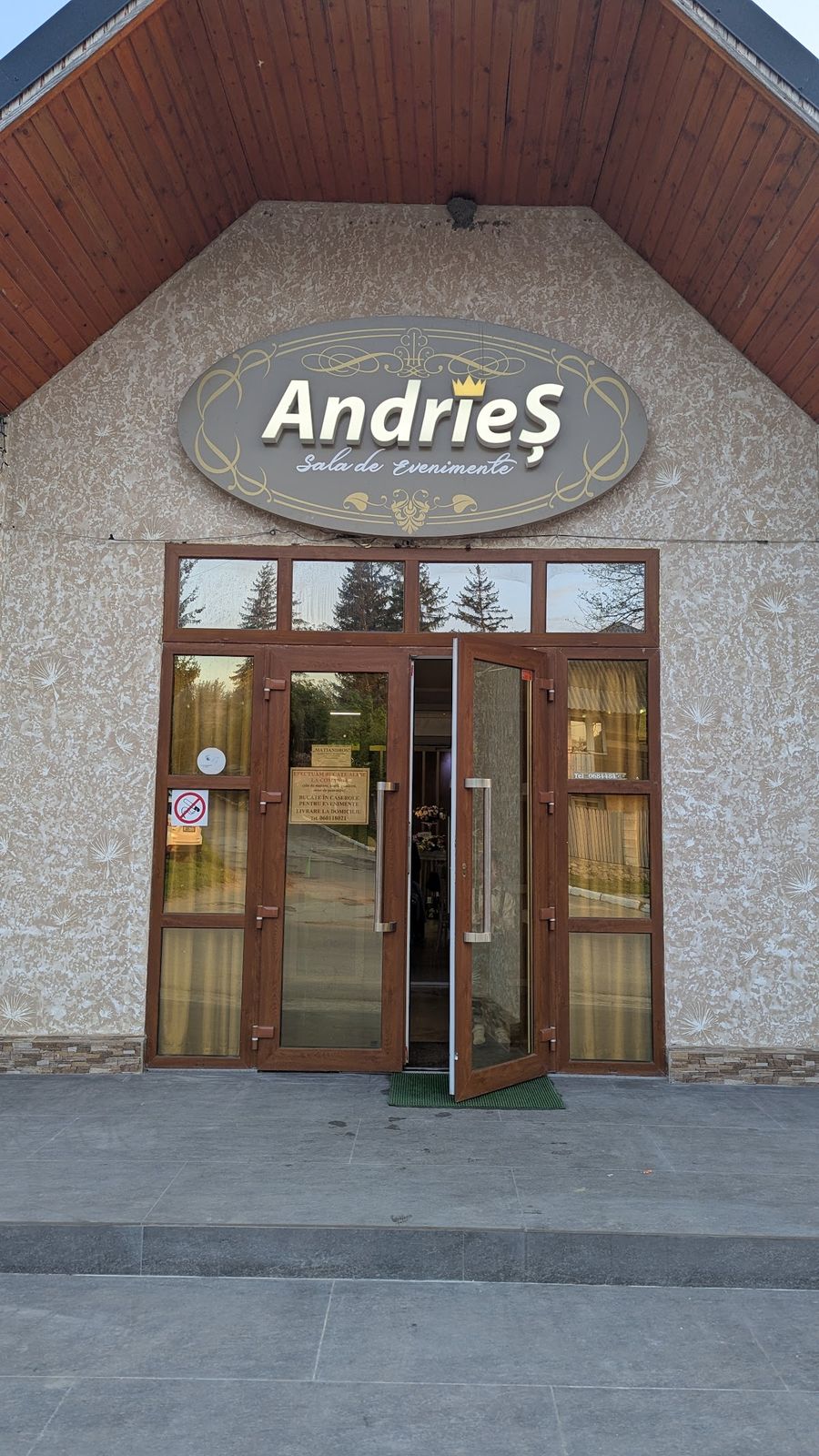 Restaurant Andrieș photo 3