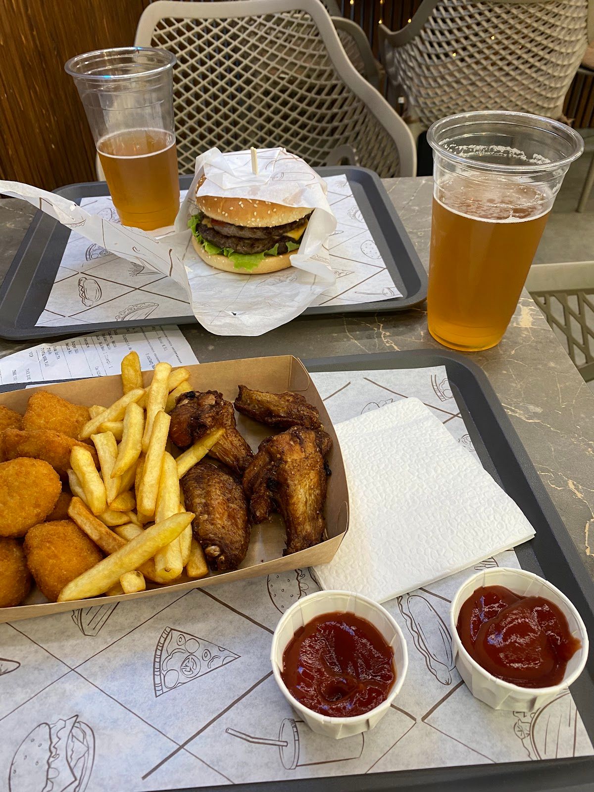 Fast & Tasty photo 2