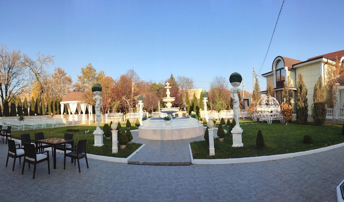 Grand Poema photo 3