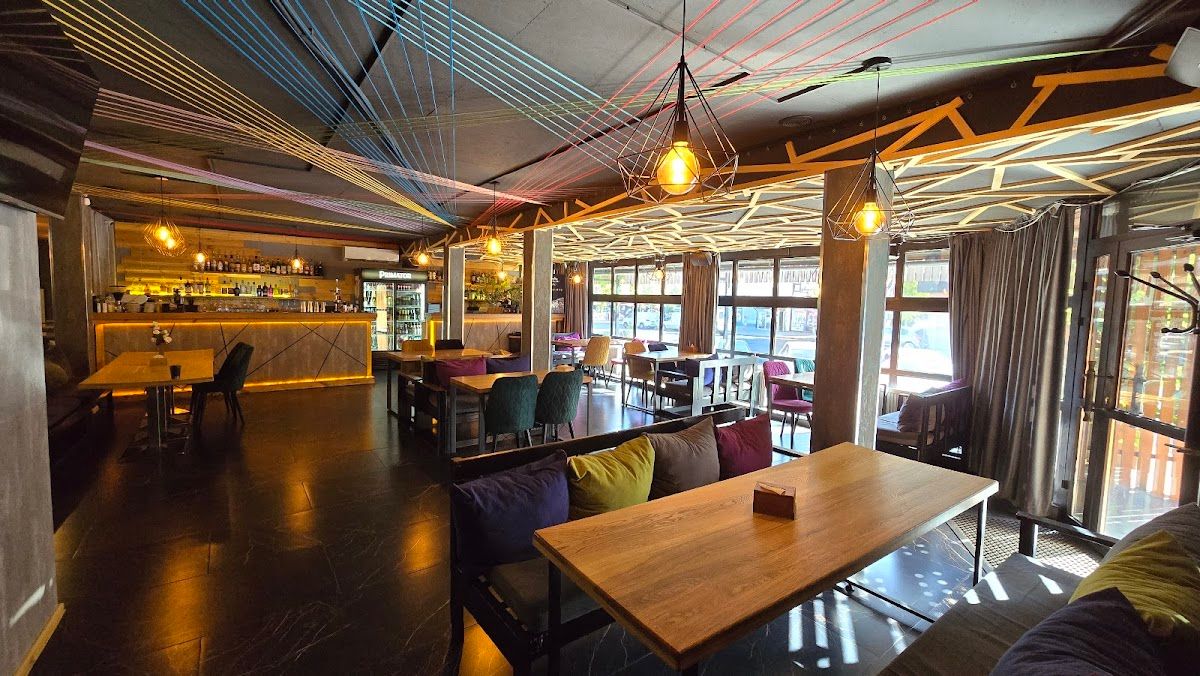 Table 9 Lounge & Bar photo 1