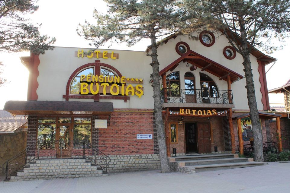Hotel BUTOIAS