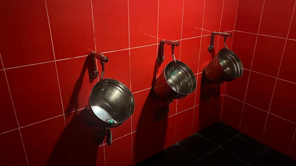 Budweiser Grill & Pub photo 3