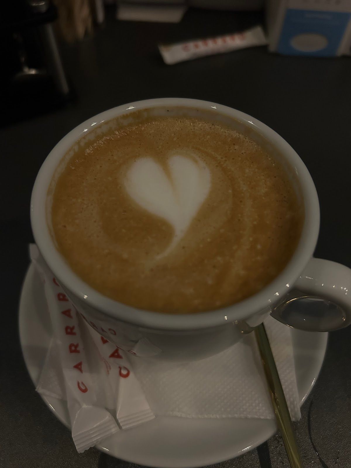 Emozia Cafe photo 1